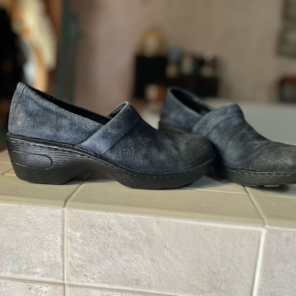 Born blue suede size 8.5 clogs
